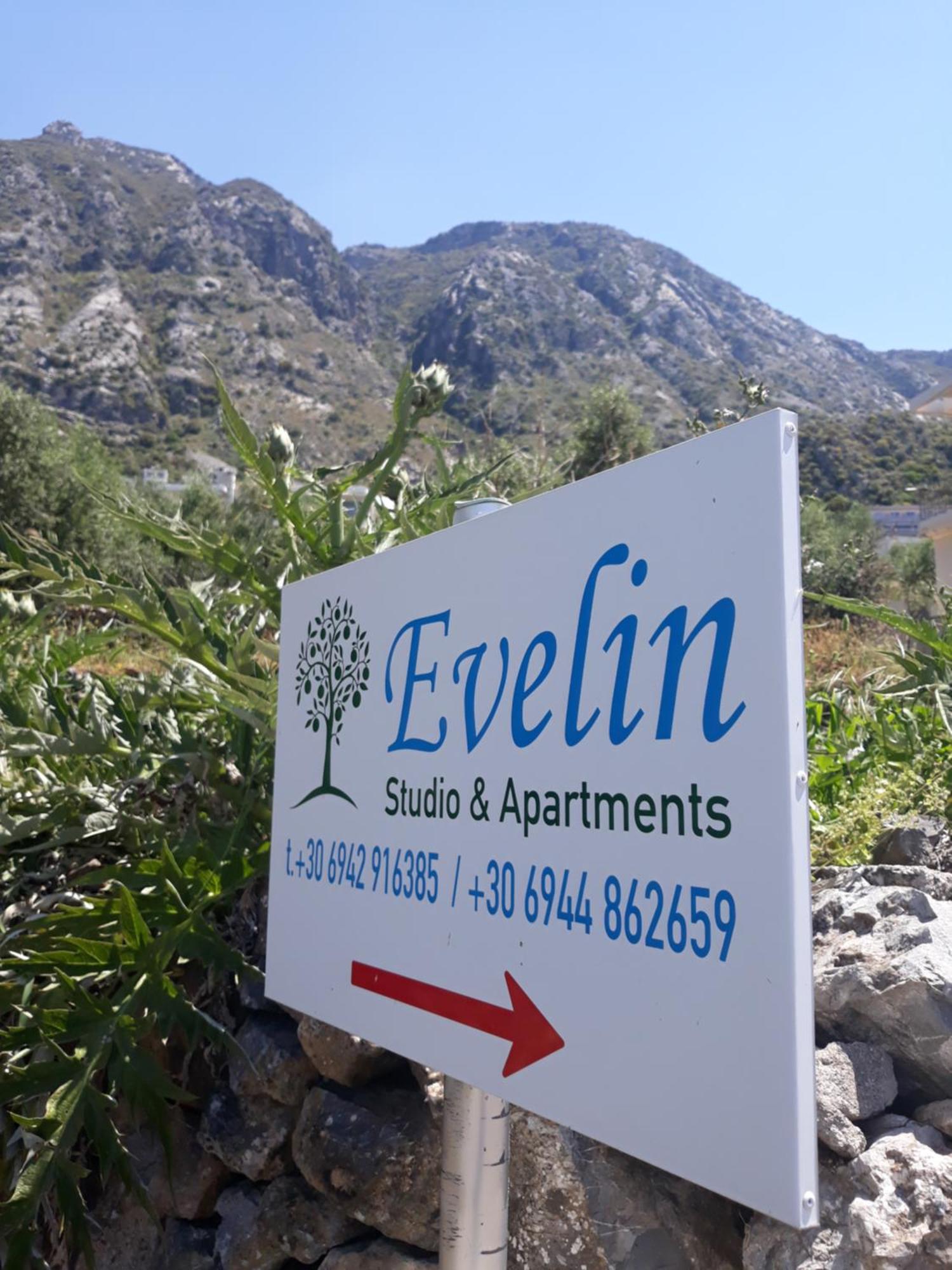 Evelin Studio Kalamata Esterno foto